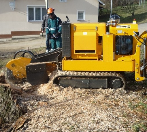 Grebač panjeva Laski Predator P 50 RX 5